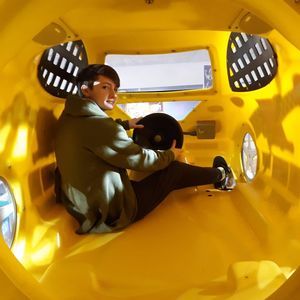 Meet your Posher, Emmet